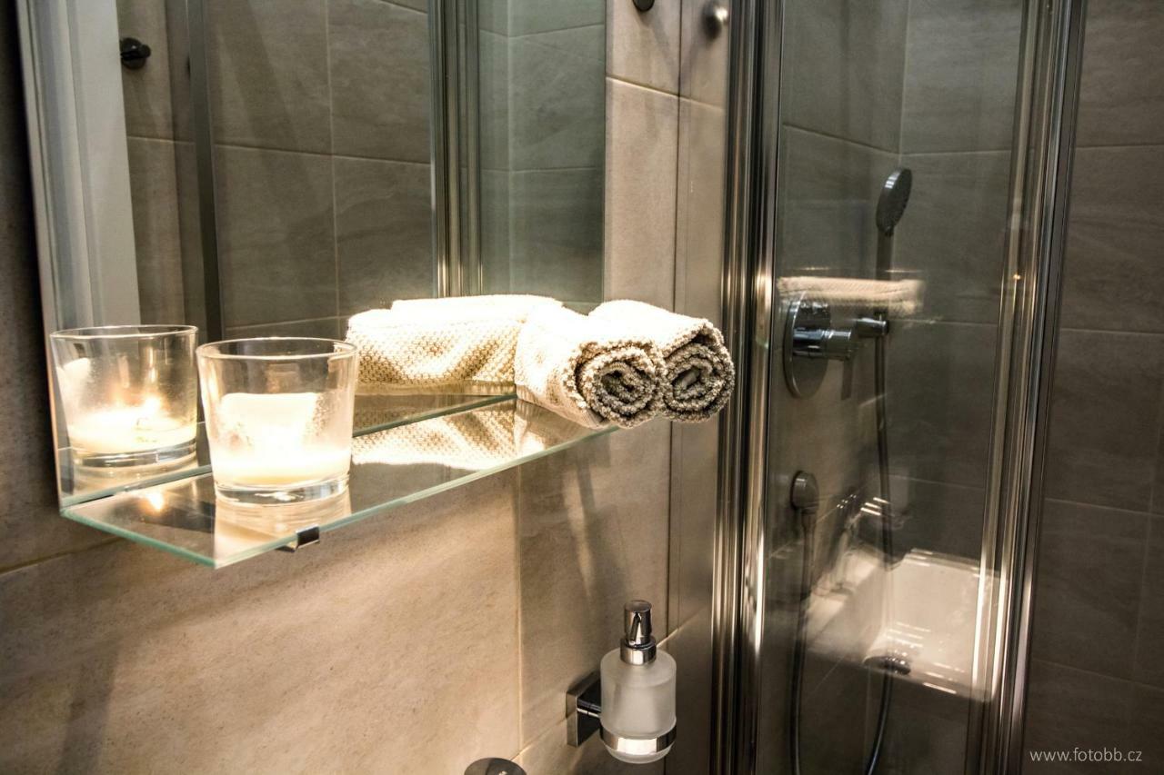 Romantic Apartment Petra - Free Parking Friday-Sunday Prag Exterior foto